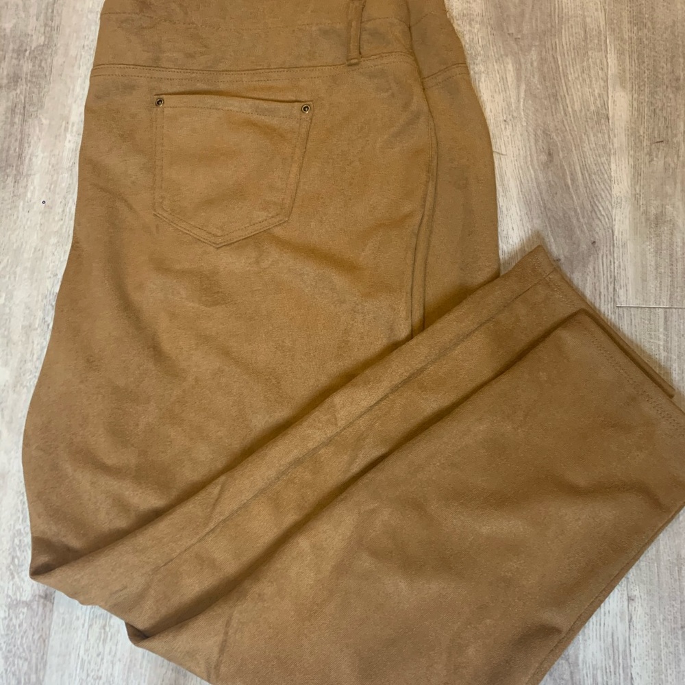 Women’s tan leggings Size 4X